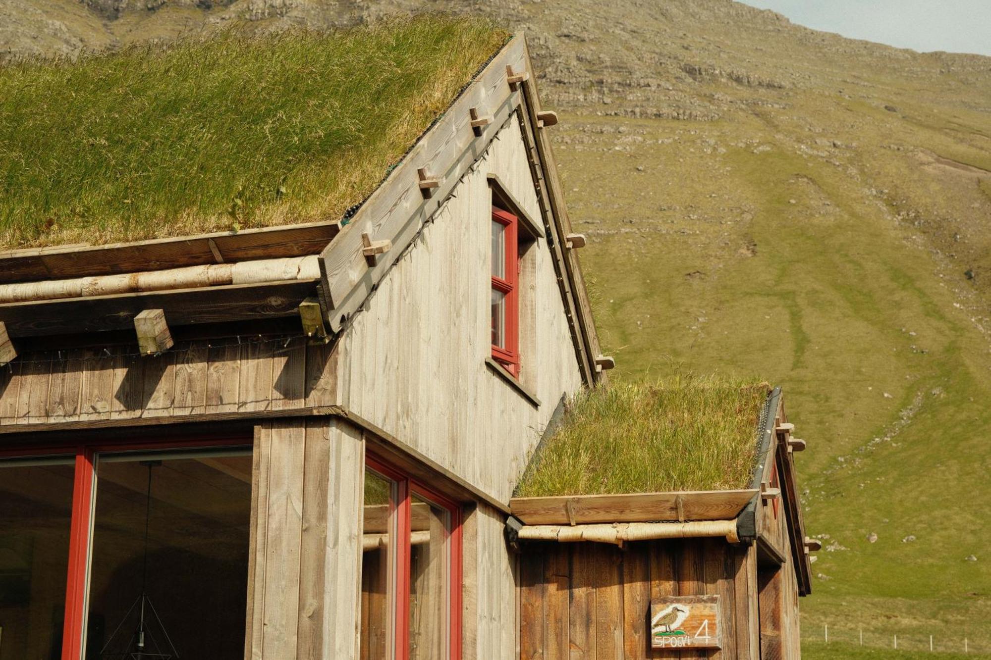 Múlafossur Cottage No 1 by Famous Waterfall in Gásadalur Gasadalur Exterior foto