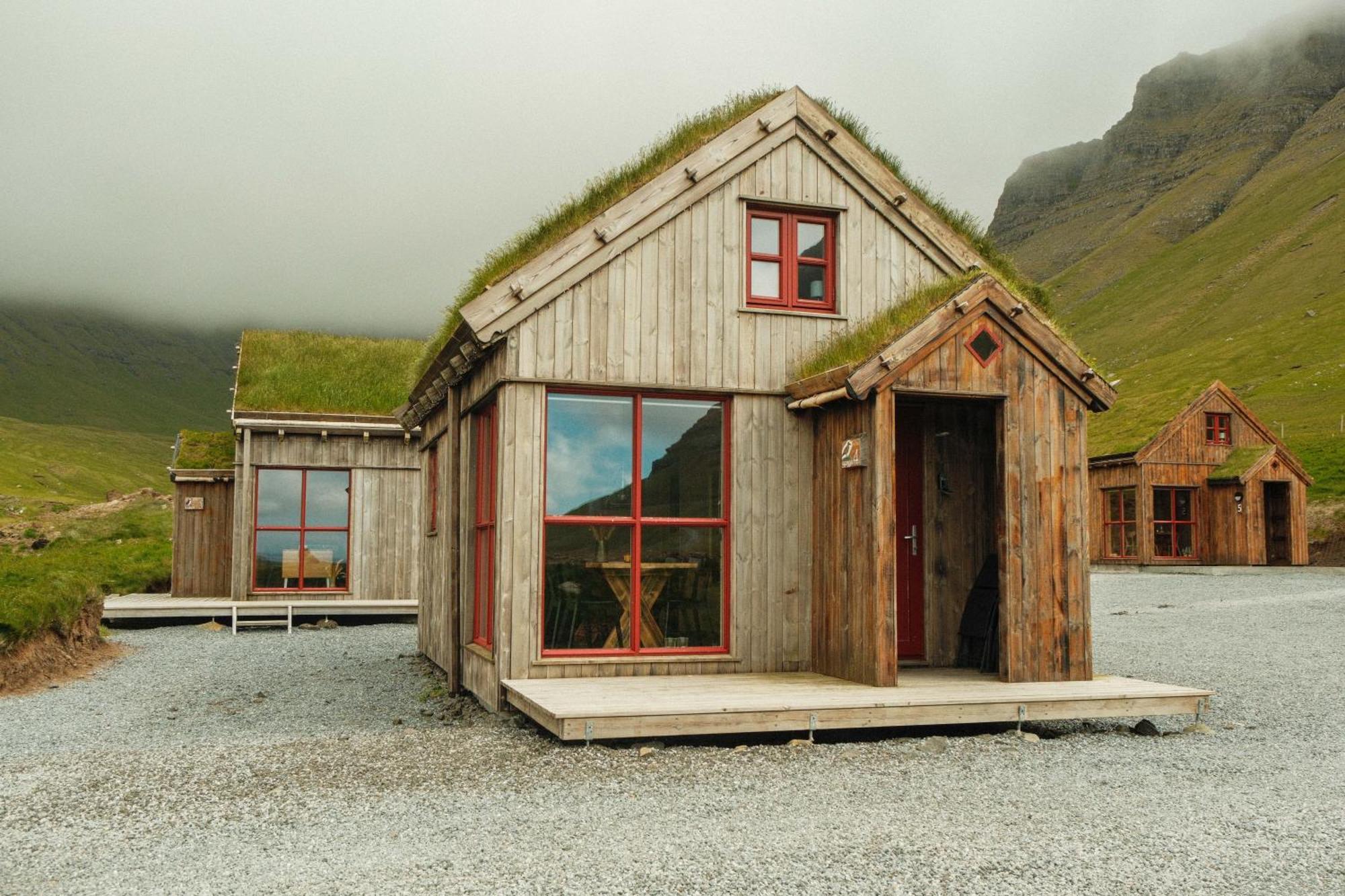 Múlafossur Cottage No 1 by Famous Waterfall in Gásadalur Gasadalur Exterior foto