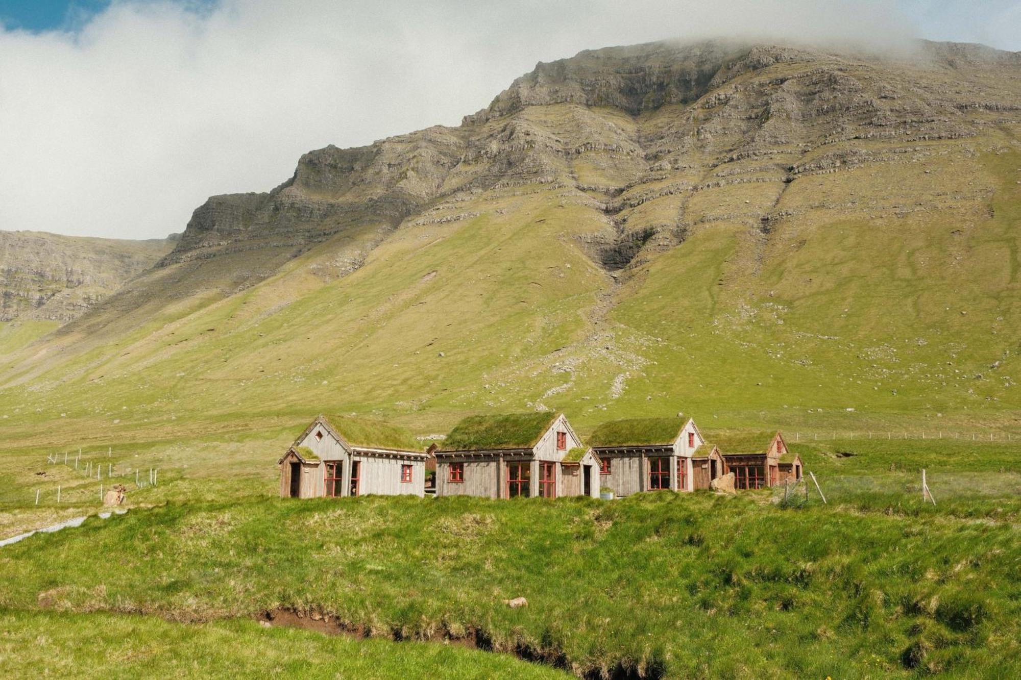 Múlafossur Cottage No 1 by Famous Waterfall in Gásadalur Gasadalur Exterior foto
