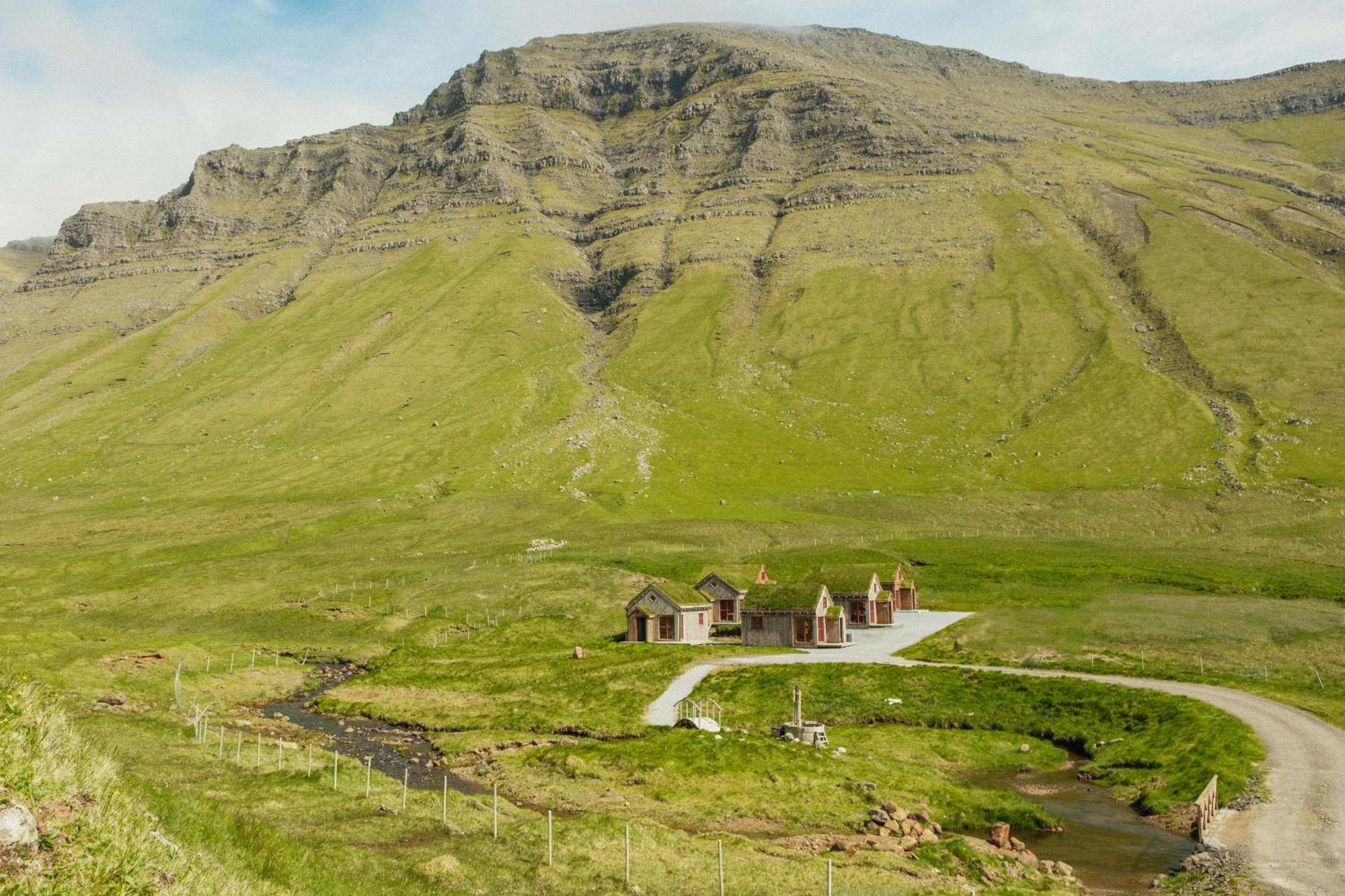 Múlafossur Cottage No 1 by Famous Waterfall in Gásadalur Gasadalur Exterior foto