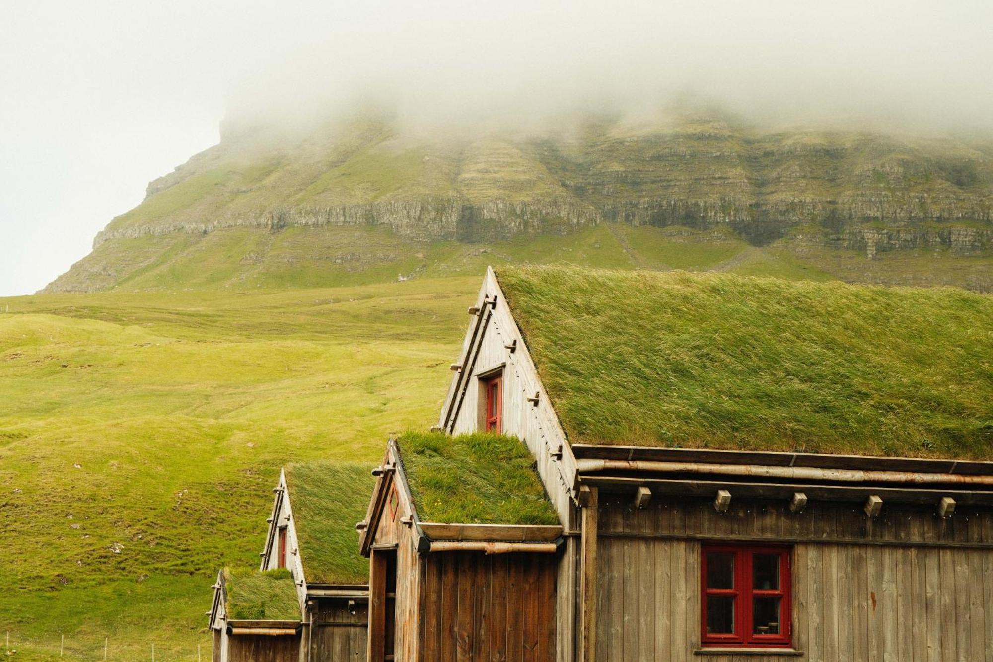 Múlafossur Cottage No 1 by Famous Waterfall in Gásadalur Gasadalur Exterior foto