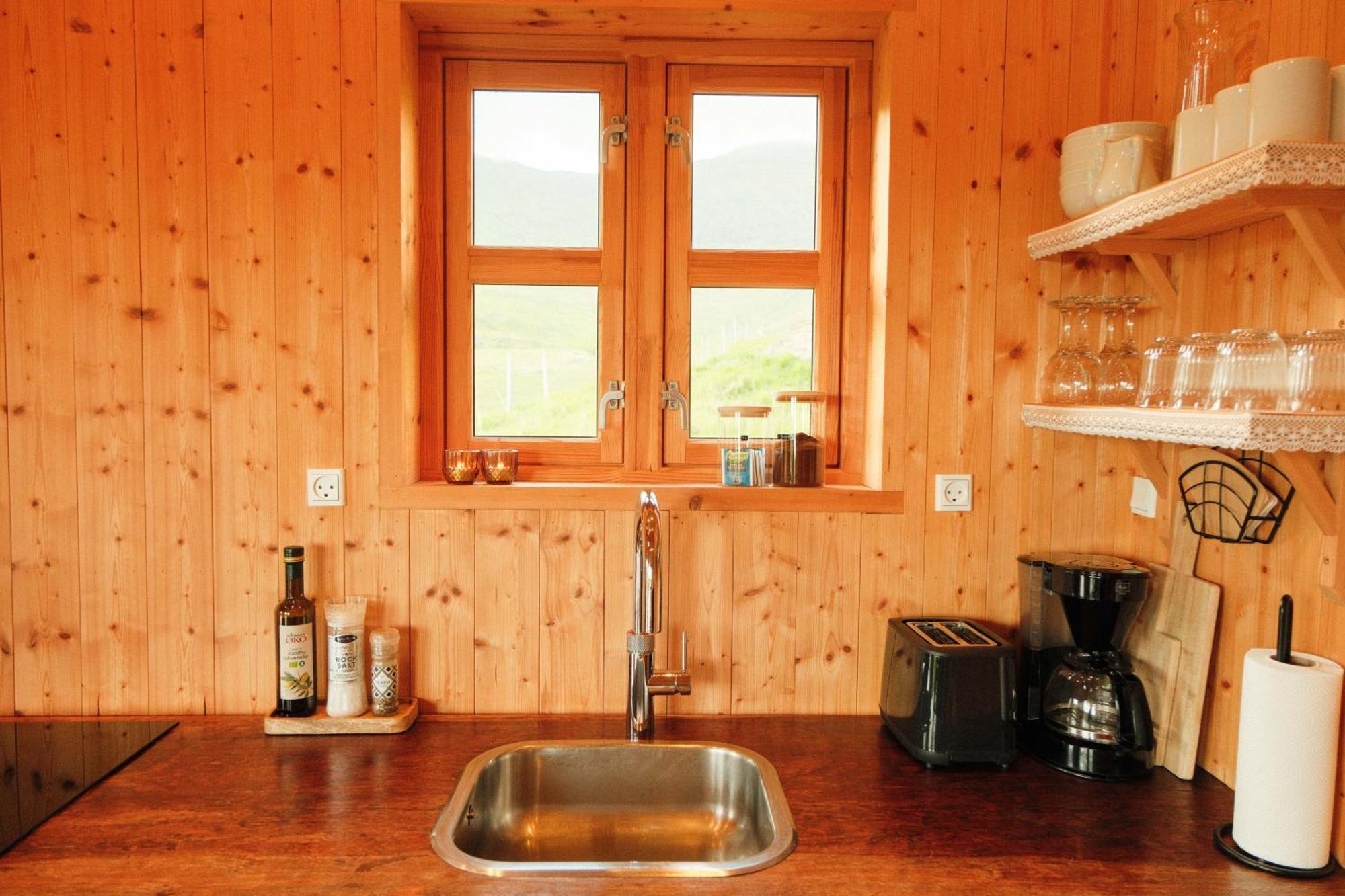 Múlafossur Cottage No 1 by Famous Waterfall in Gásadalur Gasadalur Exterior foto