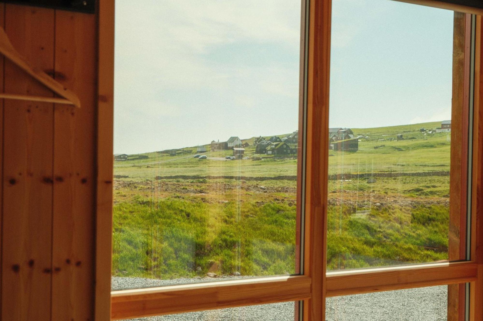Múlafossur Cottage No 1 by Famous Waterfall in Gásadalur Gasadalur Exterior foto